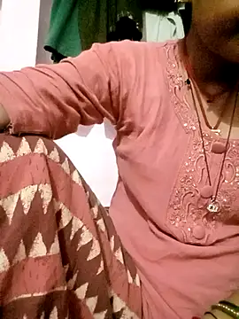 Snapshot of Hot_ashna chatting on October 2, 2025, 5:05 pm Hot ashna online show from October 2, 2025, 5:05 pm