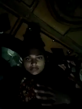 Sapna9685 online show from October 18, 2025, 11:51 pm