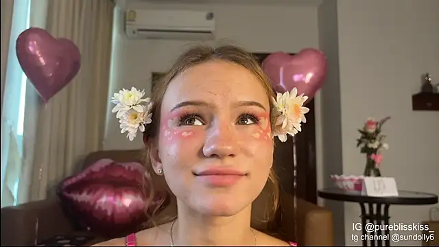 Snapshot of lxsundollyxl chatting on February 14, 2026, 4:34 am lxsundollyxl online show from February 14, 2026, 4:34 am