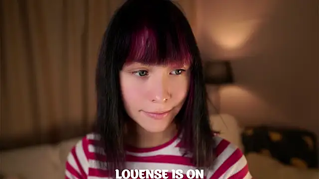 Snapshot of BritniBers chatting on October 4, 2025, 10:50 am BritniBers online show from October 4, 2025, 10:50 am