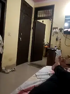 shadab1267 online show from November 7, 2025, 1:26 pm