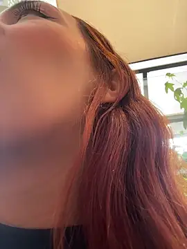 nikolevoshkie  online show from November 13, 2025, 6:23 pm