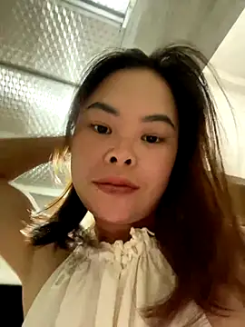 Snapshot of han-cute chatting on September 14, 2025, 11:27 pm han-cute online show from September 14, 2025, 11:27 pm