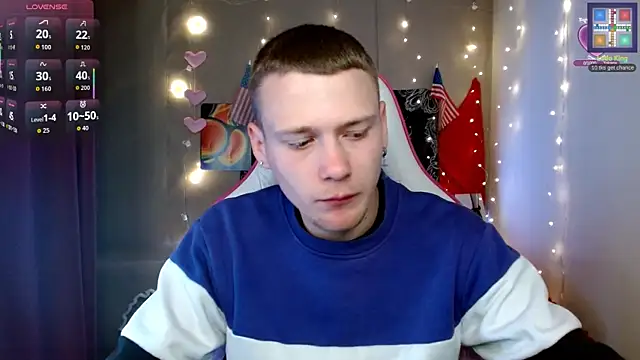 Xavier Night81 online show from October 5, 2025, 8:05 am