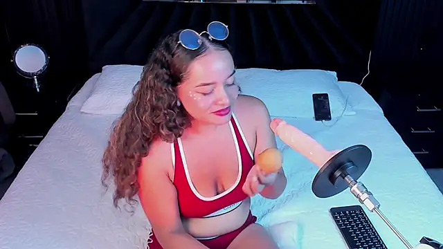 Kristenbread online show from September 8, 2025, 8:41 pm