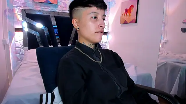 Snapshot of abby_thommson1 chatting on October 3, 2025, 4:25 am abby thommson1 online show from October 3, 2025, 4:25 am