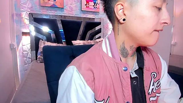 Snapshot of abby_thommson1 chatting on September 28, 2025, 3:57 am abby thommson1 online show from September 28, 2025, 3:57 am