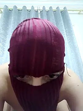 Ahalm online show from November 11, 2025, 10:04 pm