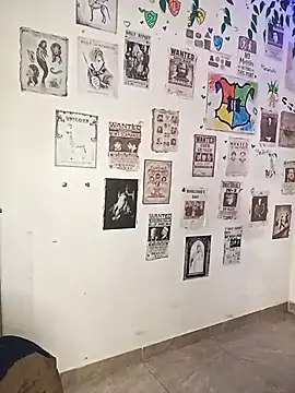 violetaa castro online show from October 20, 2025, 3:23 pm