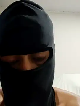 Snapshot of Maou09 chatting on October 25, 2025, 8:42 pm Maou09 online show from October 25, 2025, 8:42 pm