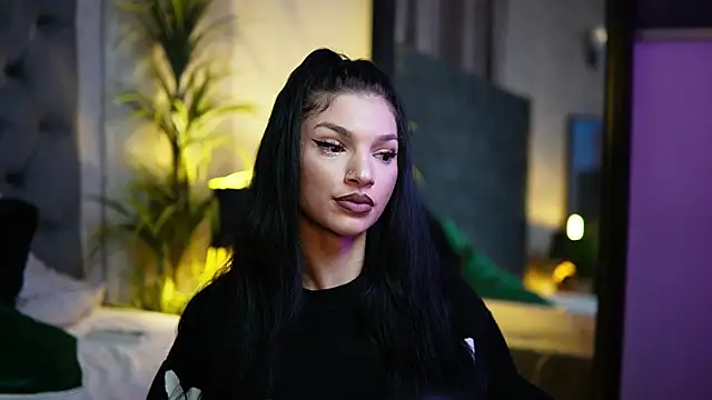 MiamiCoffee online show from October 3, 2025, 7:04 pm