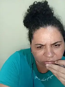 Ravena2290 online show from December 13, 2025, 8:15 pm