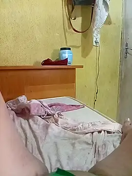 Ravena2290 online show from September 21, 2025, 7:41 pm