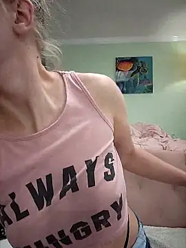 Snapshot of _Karizma_ chatting on October 8, 2025, 1:56 pm  Karizma  online show from October 8, 2025, 1:56 pm