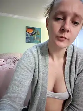 Snapshot of _Karizma_ chatting on October 6, 2025, 11:44 am  Karizma  online show from October 6, 2025, 11:44 am