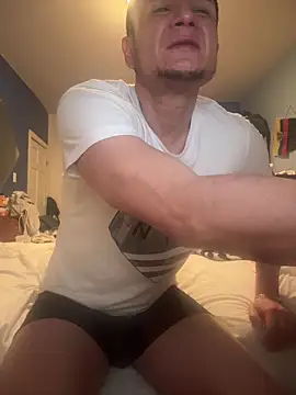 Snapshot of stevo170t chatting on February 15, 2026, 9:30 am stevo170t online show from February 15, 2026, 9:30 am