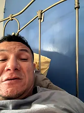 stevo170t online show from November 20, 2025, 7:36 pm