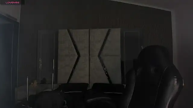 Snapshot of LiamDeep chatting on February 19, 2026, 8:50 pm LiamDeep online show from February 19, 2026, 8:50 pm