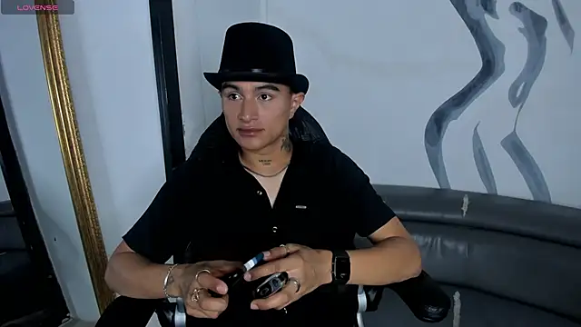 Snapshot of LiamDeep chatting on September 26, 2025, 3:41 pm LiamDeep online show from September 26, 2025, 3:41 pm