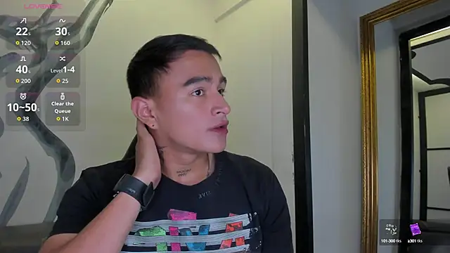 Snapshot of LiamDeep chatting on October 14, 2025, 8:53 pm LiamDeep online show from October 14, 2025, 8:53 pm