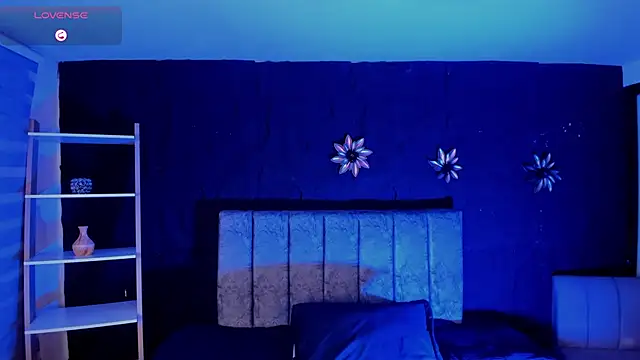 LiamDeep online show from April 16, 2026, 9:39 pm