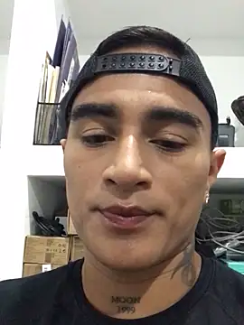 Snapshot of LiamDeep chatting on September 20, 2025, 12:59 am LiamDeep online show from September 20, 2025, 12:59 am