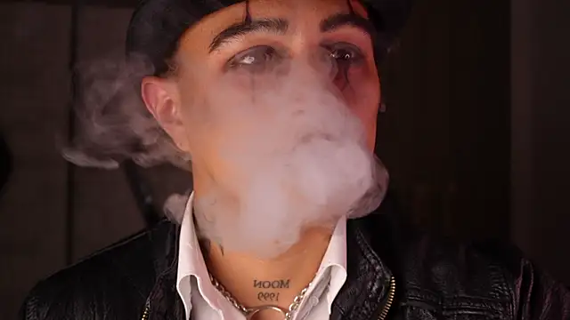 Snapshot of LiamDeep chatting on February 4, 2026, 7:53 pm LiamDeep online show from February 4, 2026, 7:53 pm