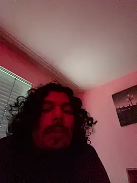 Snapshot of daddyvibes chatting on November 9, 2025, 7:12 am daddyvibes online show from November 9, 2025, 7:12 am