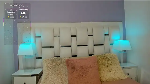 Snapshot of AmiraMorgan chatting on October 27, 2025, 3:18 am AmiraMorgan online show from October 27, 2025, 3:18 am