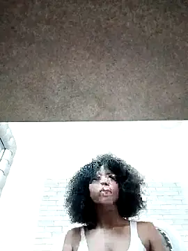 Snapshot of AmiraMorgan chatting on September 29, 2025, 3:13 am AmiraMorgan online show from September 29, 2025, 3:13 am