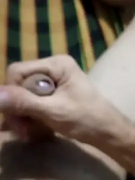 kelvinjesus34 online show from February 4, 2026, 11:22 pm