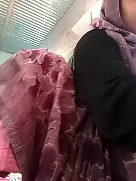 Sheema tyagi online show from January 15, 2026, 2:26 am