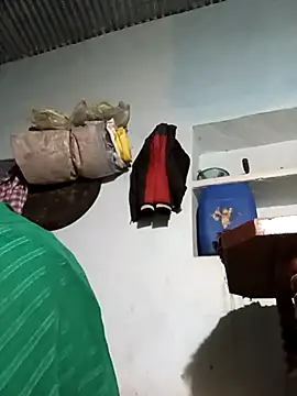 Sheema tyagi online show from November 15, 2025, 6:45 pm