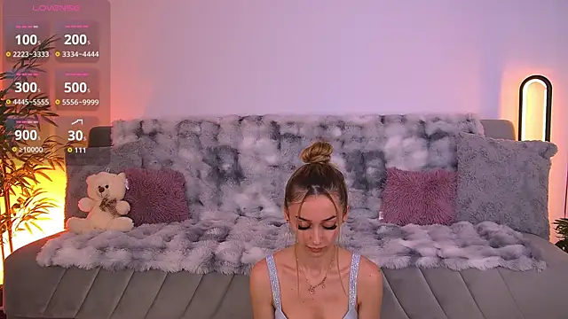 AmyKent  online show from June 9, 2026, 3:24 pm