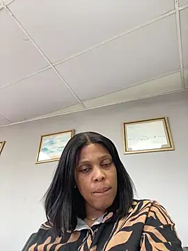 031bubbles online show from December 22, 2025, 8:47 am