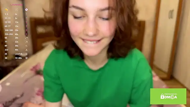 lady linaa online show from October 3, 2025, 4:08 pm