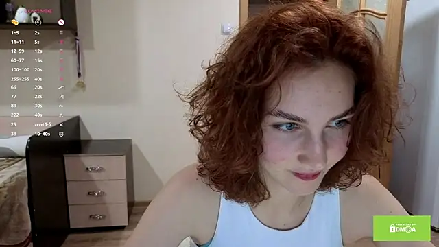 lady linaa online show from September 24, 2025, 4:02 pm