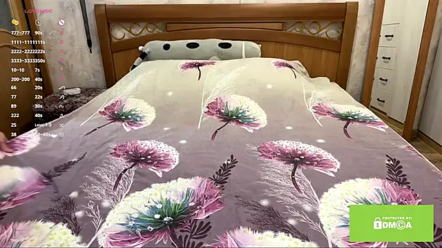 lady linaa online show from October 7, 2025, 3:57 pm