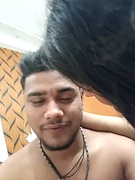 romantic couple1 online show from October 17, 2025, 3:43 am