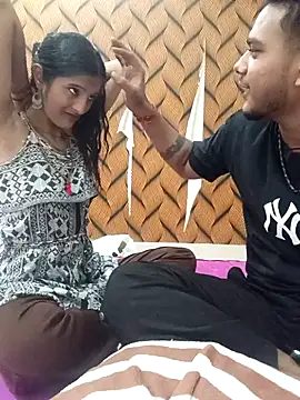 romantic couple1 online show from September 26, 2025, 1:34 am