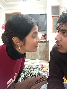 romantic couple1 online show from January 14, 2026, 1:42 am