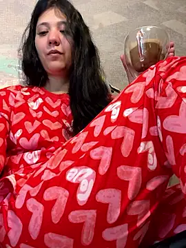 PrincessYYara online show from October 8, 2025, 5:09 am