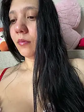 PrincessYYara online show from June 10, 2026, 9:05 pm