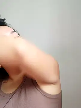 Snapshot of Innogin chatting on September 17, 2025, 4:03 am Innogin online show from September 17, 2025, 4:03 am