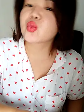 Snapshot of Innogin chatting on October 29, 2025, 5:50 am Innogin online show from October 29, 2025, 5:50 am