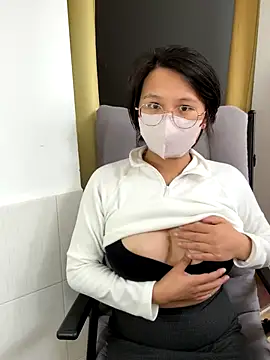 Snapshot of pumpkin_91 chatting on October 30, 2025, 2:21 am pumpkin 91 online show from October 30, 2025, 2:21 am