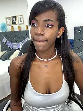 Snapshot of Alma_Stevenson chatting on September 29, 2025, 2:55 pm Alma Stevenson online show from September 29, 2025, 2:55 pm