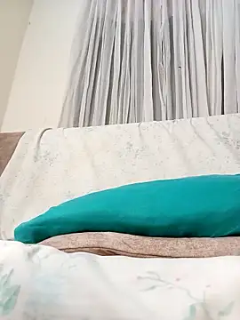 Marian Zeller online show from December 21, 2025, 6:48 am