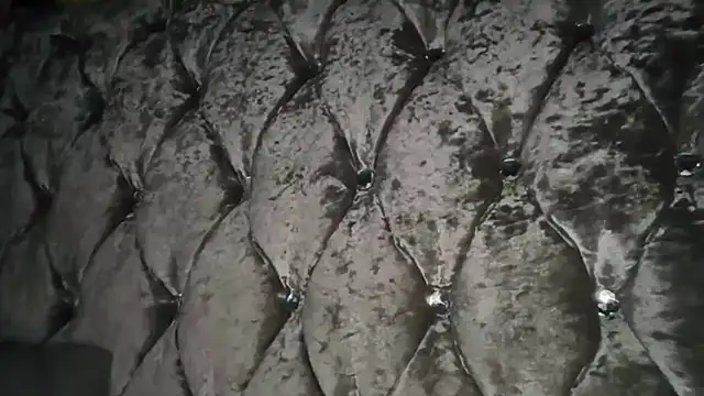 Snapshot of Renita2007x chatting on October 18, 2025, 9:17 pm Renita2007x online show from October 18, 2025, 9:17 pm