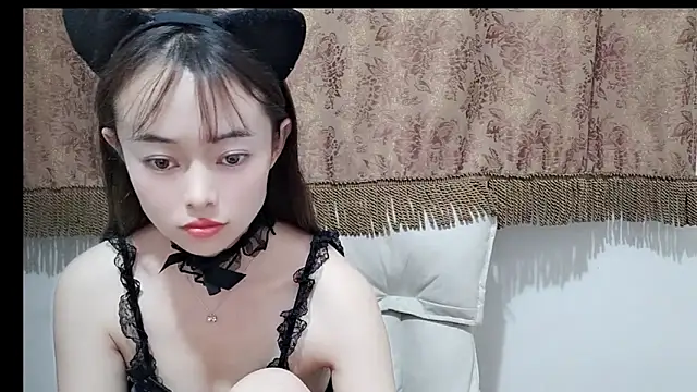 Snapshot of Zhenlihoney10 chatting on November 4, 2025, 11:58 am Zhenlihoney10 online show from November 4, 2025, 11:58 am